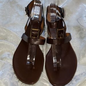 NWOT Burberry sandals 5.5